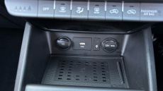 Hyundai Kona 1.0 TGDi 48V MHEV Premium 5dr Petrol Hatchback